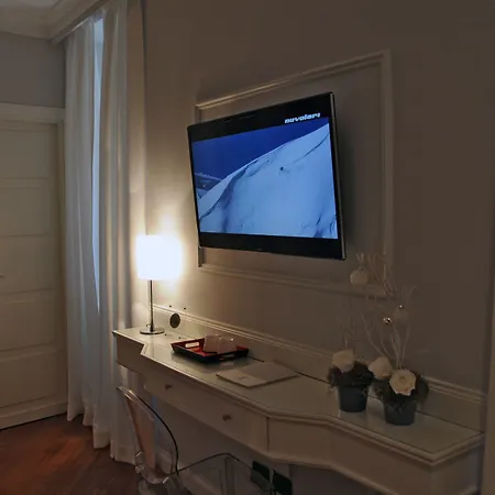 Fontana Di Trevi Gæstehus